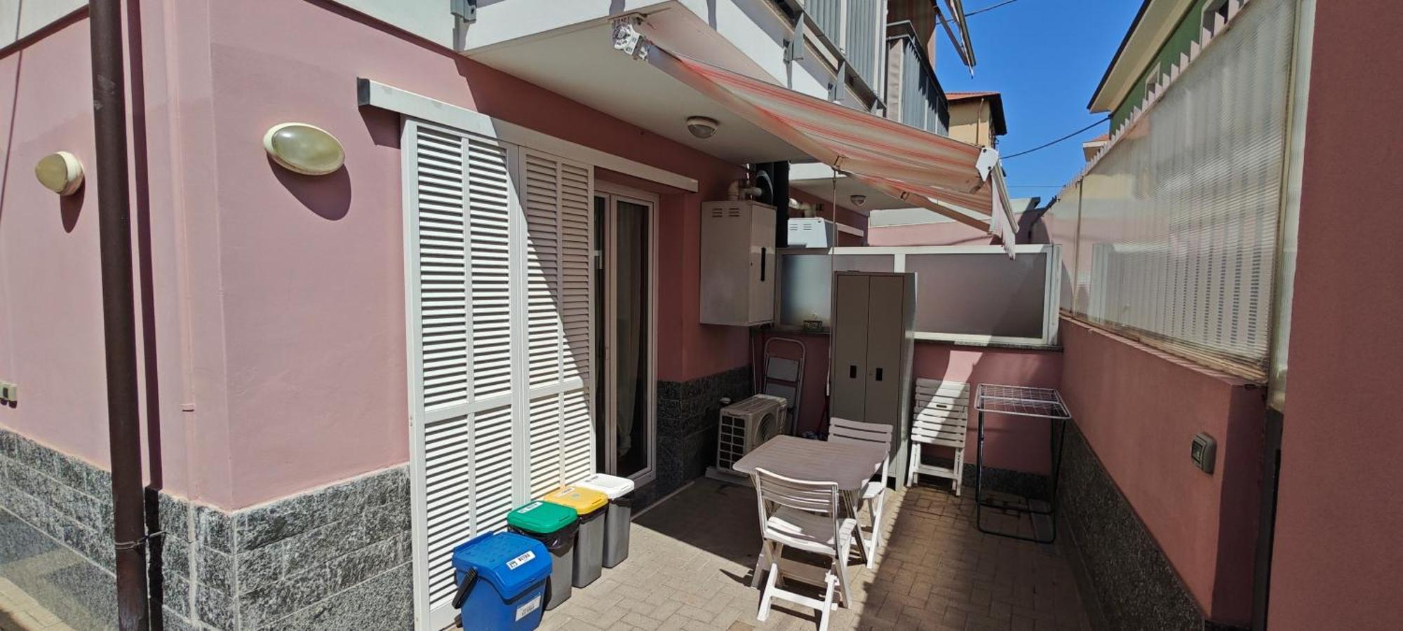 Апартаменты Casa Francesca: Un Mare Di Relax! Вентимилья Экстерьер фото